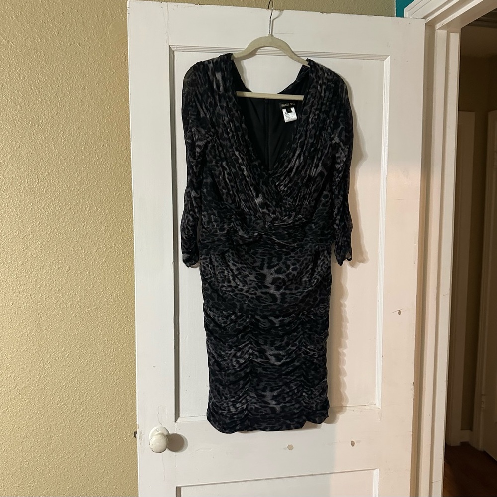 Tadashi Shoji Leopard Print Stretch Sheath Dress Ruching Sz XL